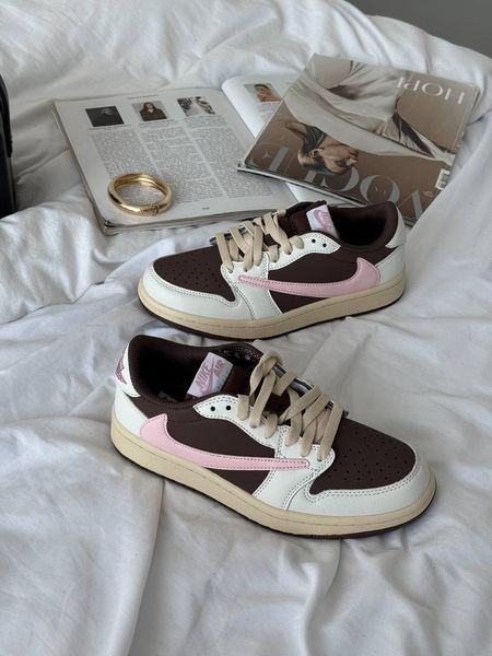 Nike Air Jordan 1 x Travis Scott Low OG Pink Oxford Jordan-02-36 фото