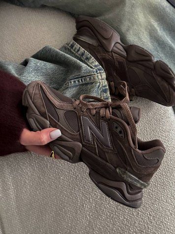 New Balance 9060 Chocolate Brown 9060-18-36 фото