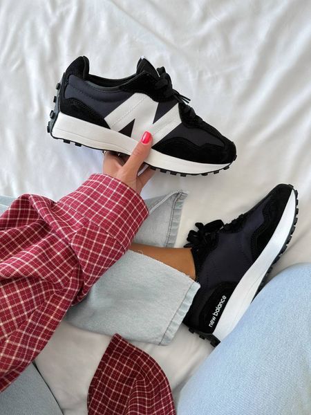 New Balance 327 Black White N327-06-36 фото