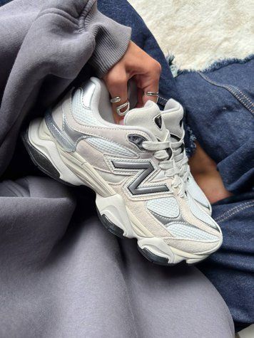 New Balance 9060 Grey Silver 9060-31-36 фото