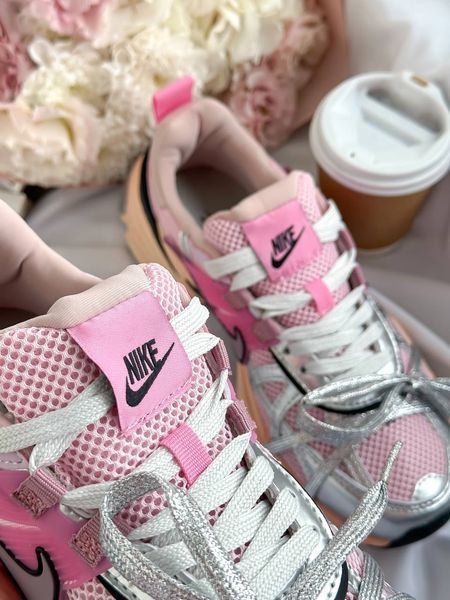 Nike V2K Runtekk Pink Silver Runtekk-01-36 фото