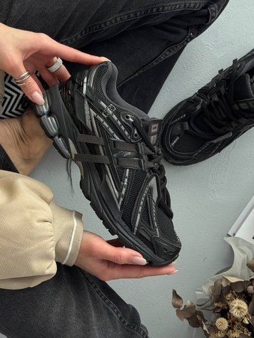 New Balance 1906A Black Silver N1906-19-36 фото