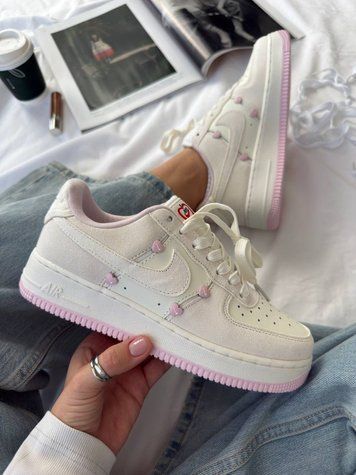 Nike Air Force 1 Valentine's Day Force-05-36 фото