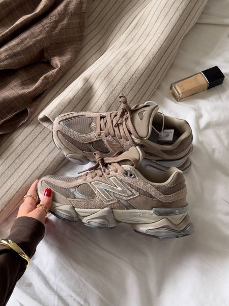New Balance 9060 Brown 9060-03-36 фото