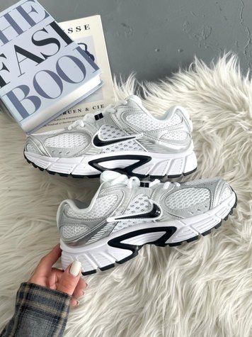 Nike Zoom Vomero RNR White Silver Black Vomero-08-36 фото