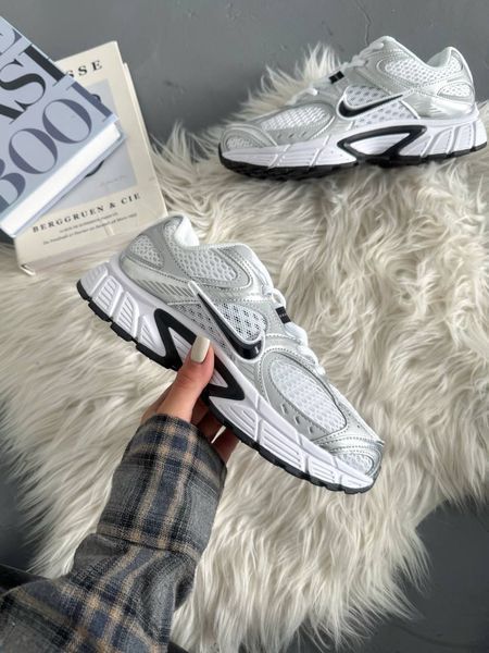 Nike Zoom Vomero RNR White Silver Black Vomero-08-36 фото