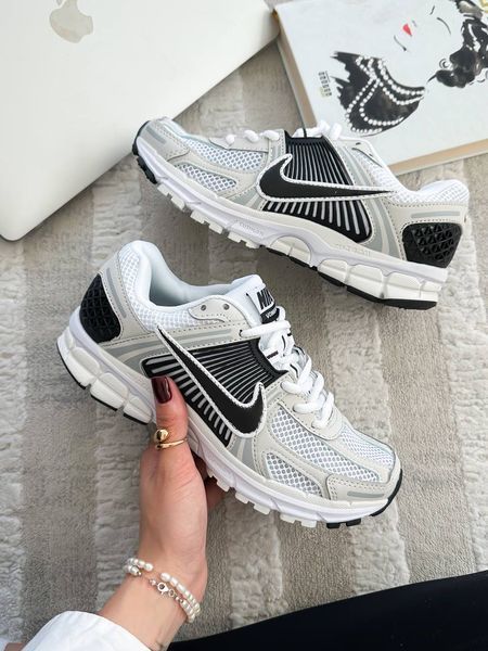 Nike Zoom Vomero 5 White Black Vomero-03-36 фото