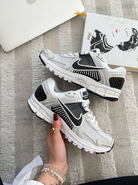 Nike Zoom Vomero 5 White Black Vomero-03-36 фото
