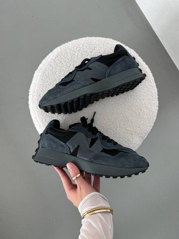 New Balance 327 Triple Black N327-05-36 фото